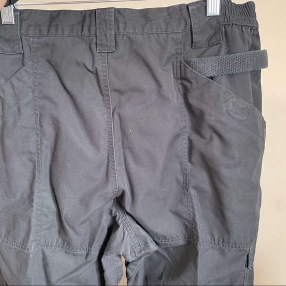 5.11 Tactical Black Cargo Pants - Picture 4 of 4
